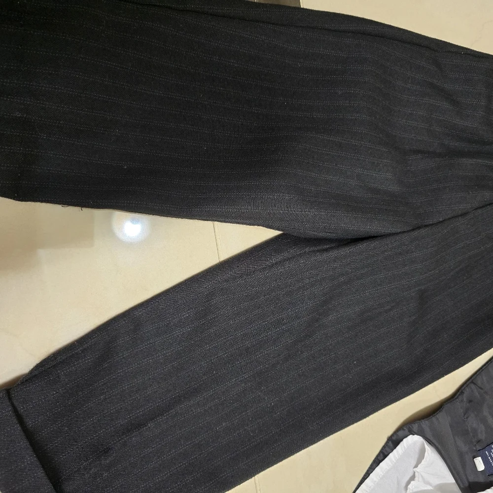 Nautica 4 Piece Set Size 3T/3 - Picture 5 of 6